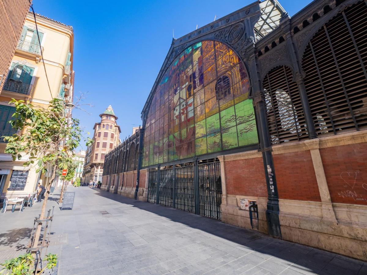 Cubo'S Apartamento Atocha With Optional Parking Malaga Bagian luar foto