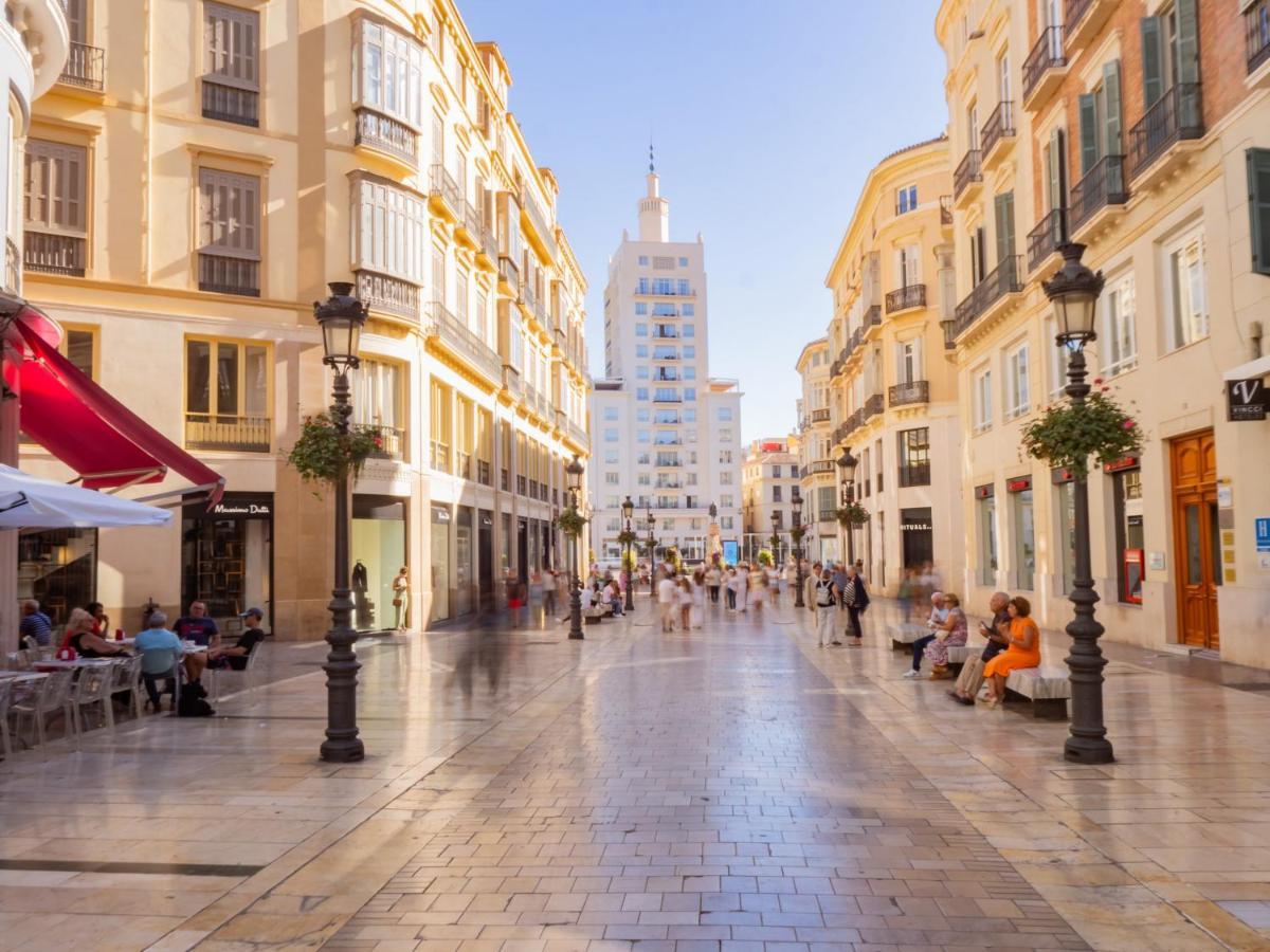 Cubo'S Apartamento Atocha With Optional Parking Malaga Bagian luar foto